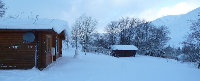 Cragdhu Log Cabin just 6 miles from Glenshee Ski Centre